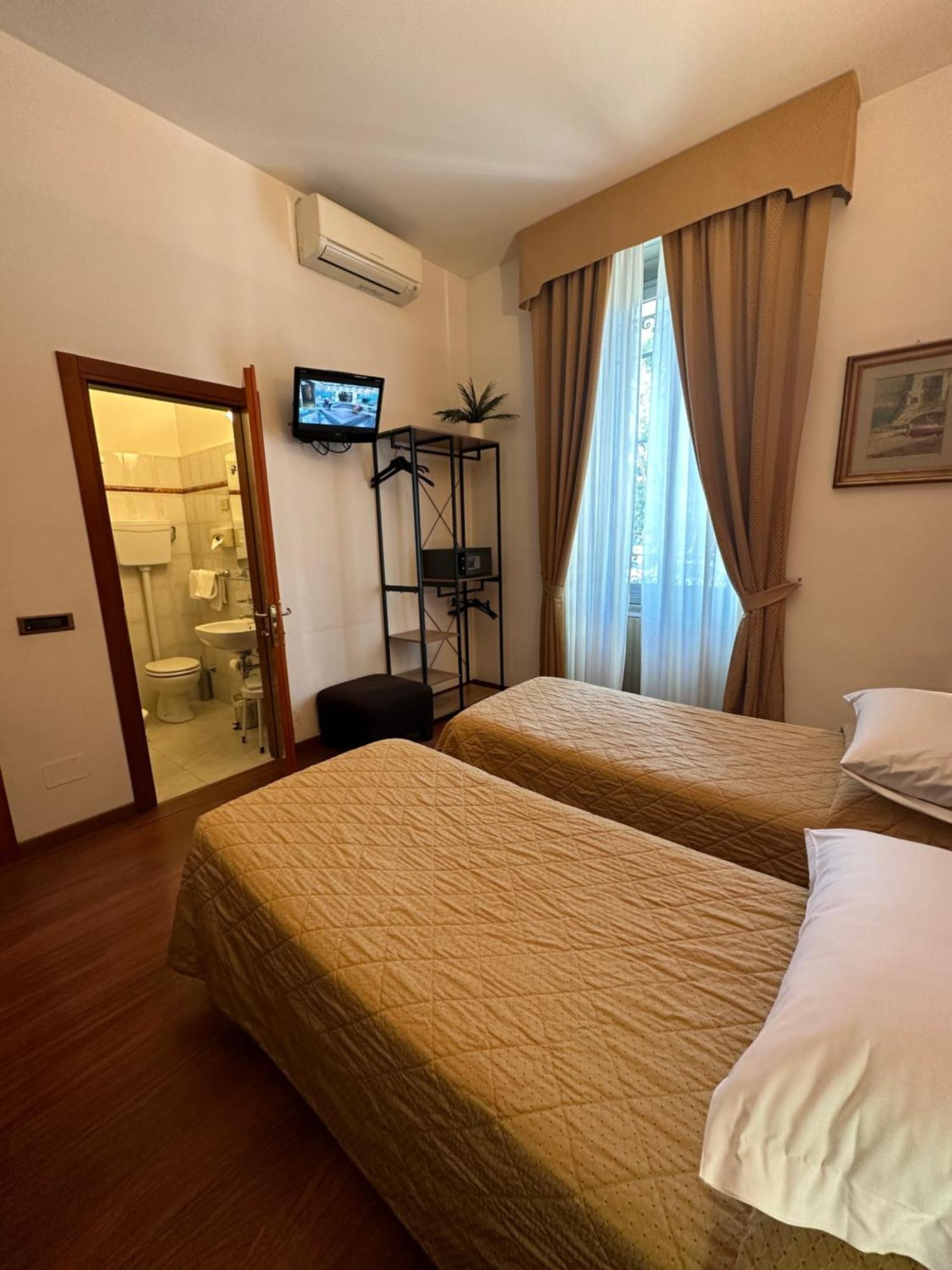 Hotel Aspromonte Milan Exterior photo